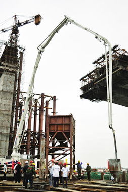 東江南特大橋工程即將收官，建設成果顯著